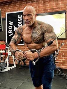 how tall is the rock johnson